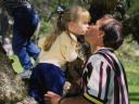 anglo-dad-kissing-his-little-girl.jpg anglo-dad-kissing-his-little-girl.jpg